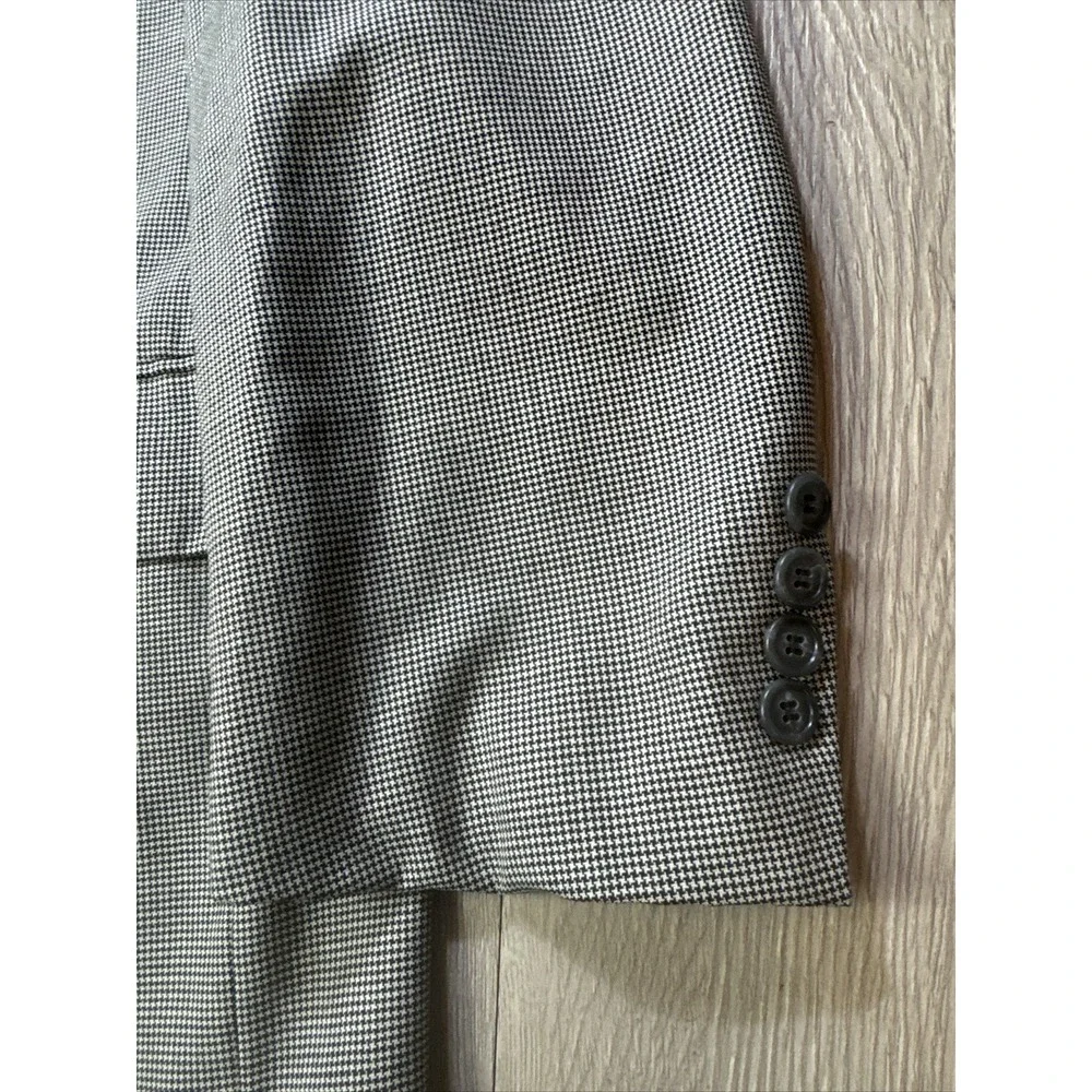 Burberry Men's Houndstooth Sport Coat Blazer Jacket Men's 42R Gray Regular
